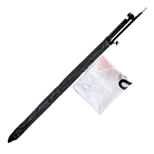 Żagiel reklamowy składa się z flagi i masztu typu wędka